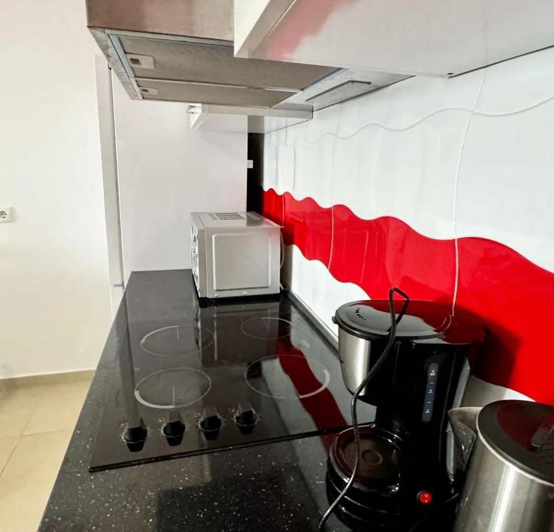 Red Infinity Seaview Apartment Saranda