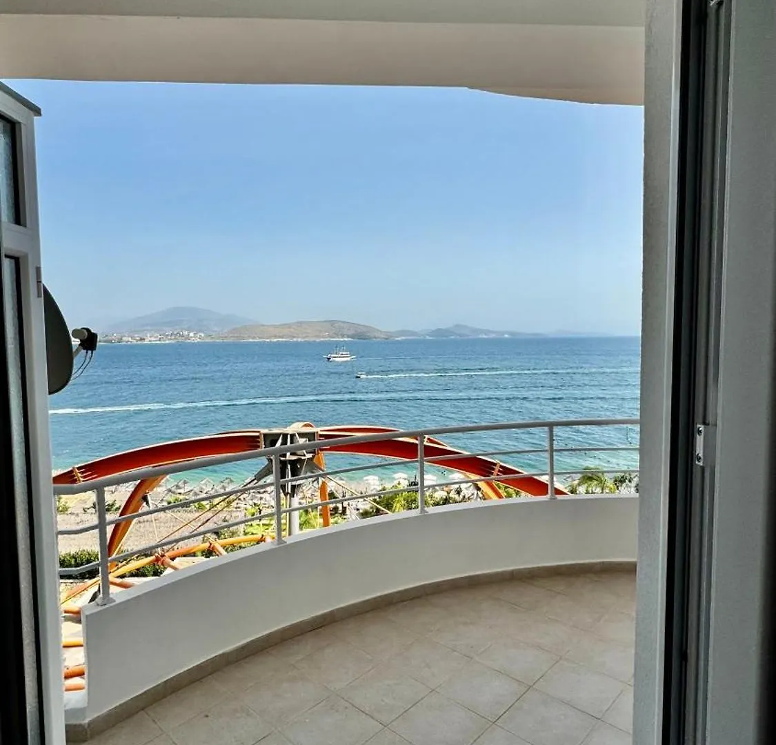 Red Infinity Seaview Apartment Saranda Саранда